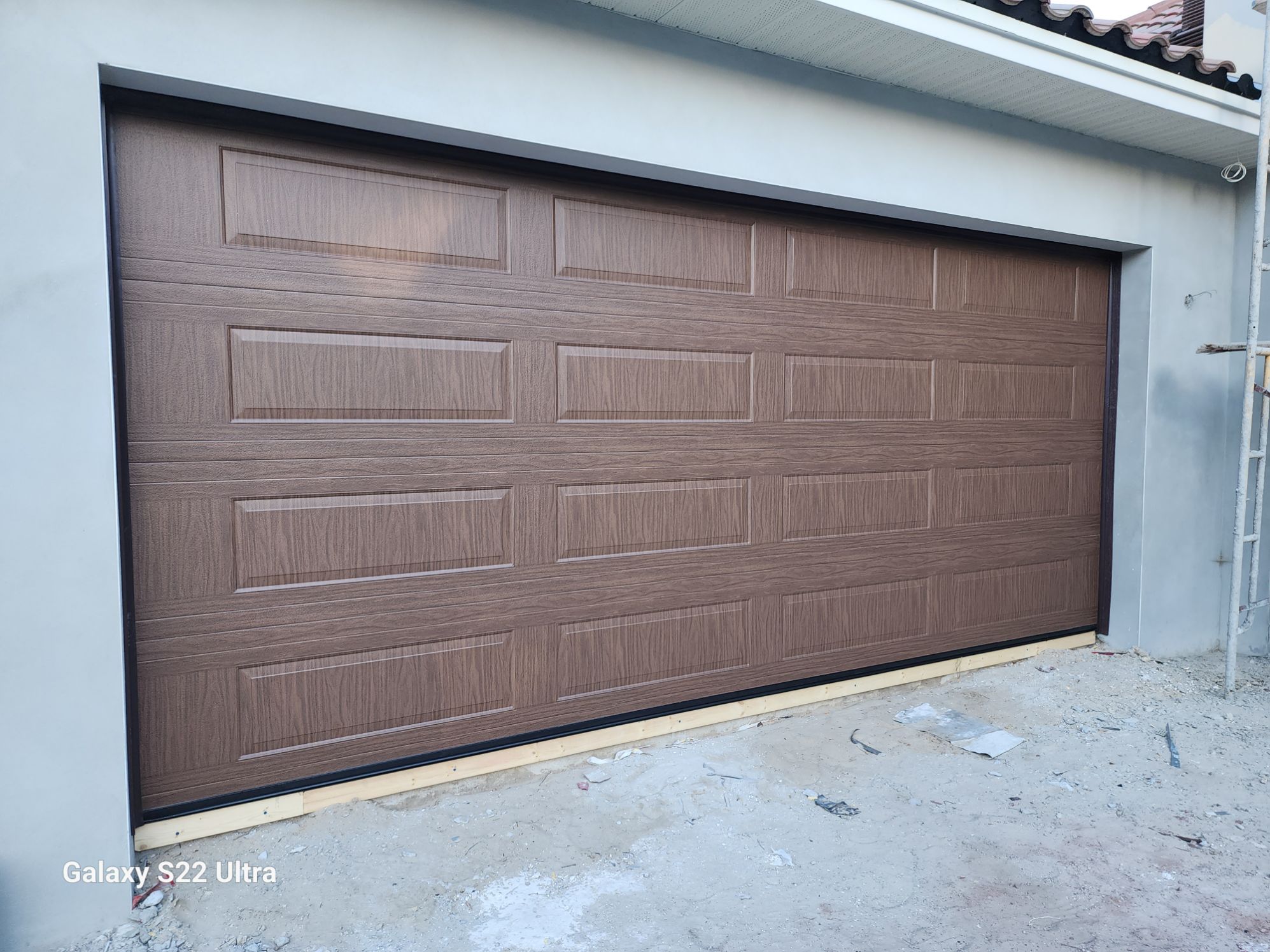 15 Signs It's Time to Replace Your Garage Door in Deltona, FL